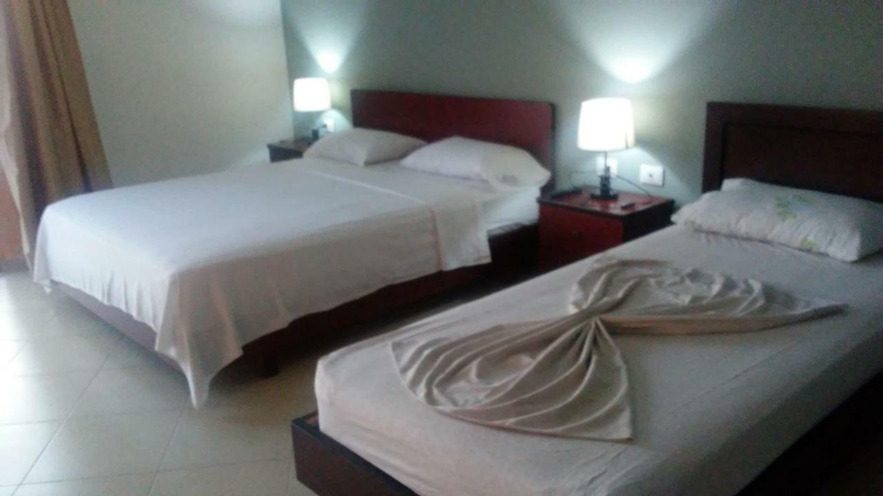 Hotel Majestic Ksamil Zewnętrze zdjęcie