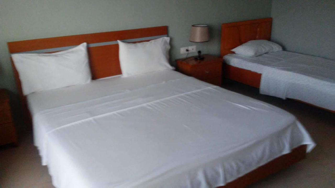 Hotel Majestic Ksamil Zewnętrze zdjęcie