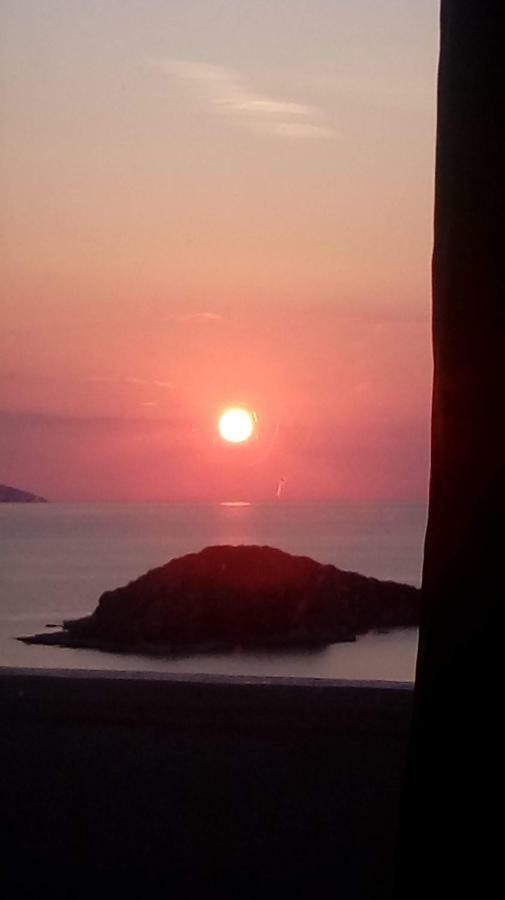 Hotel Majestic Ksamil Zewnętrze zdjęcie